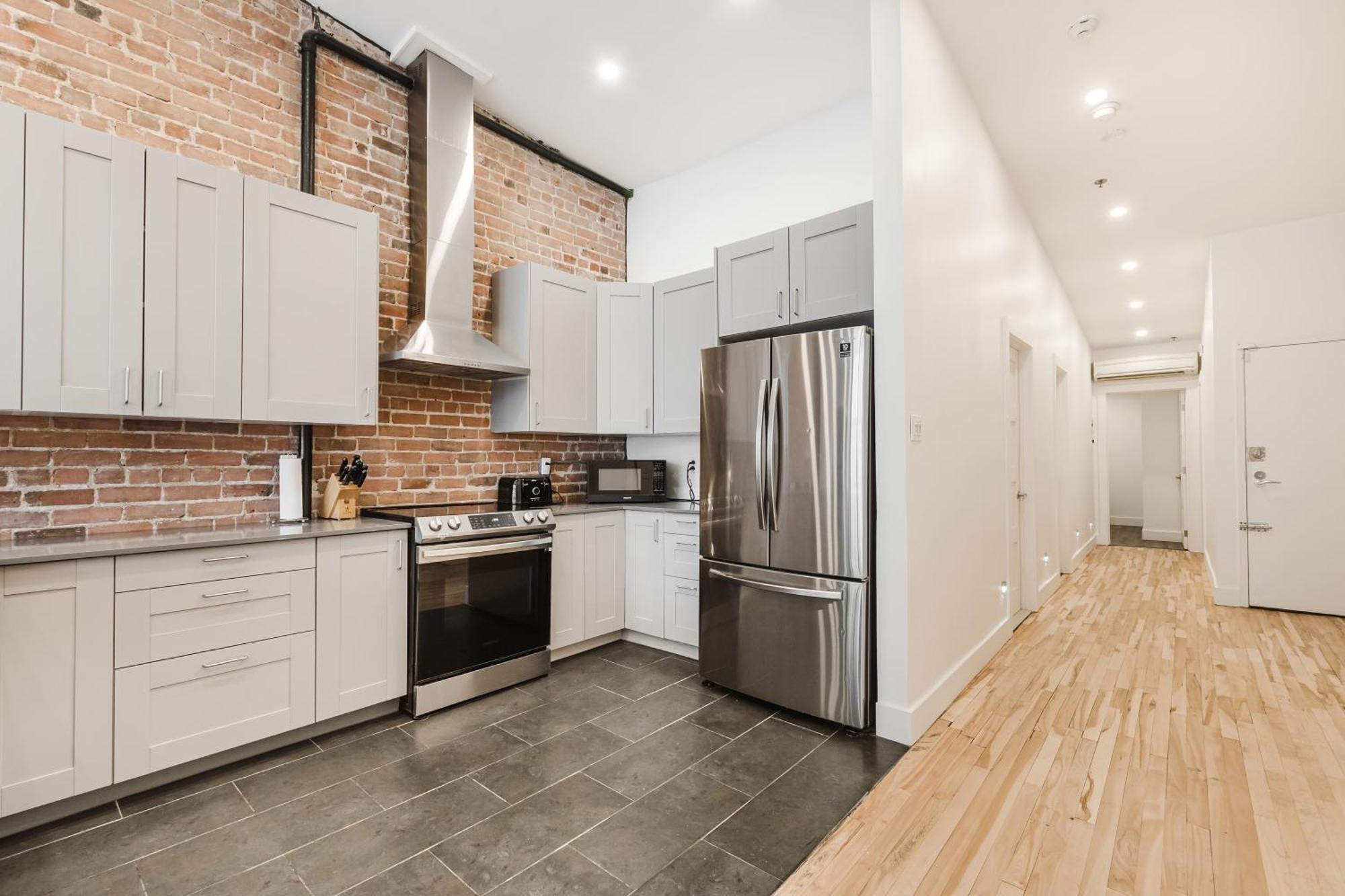 מונטריאול Elegant 3 Bedroom Apartment In Old Port - 302 מראה חיצוני תמונה