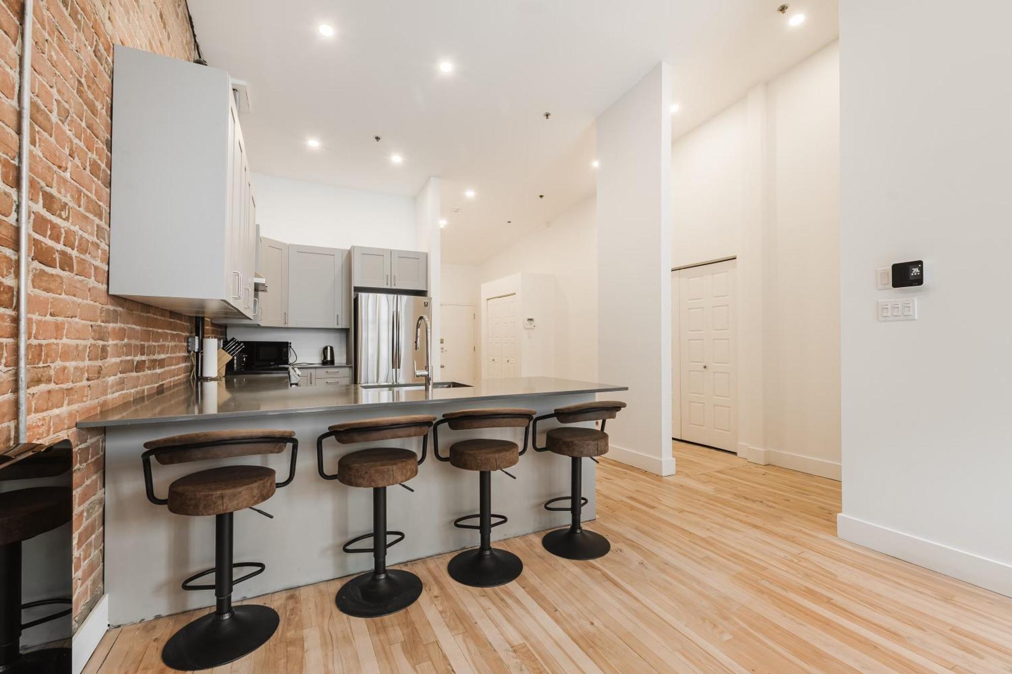 מונטריאול Elegant 3 Bedroom Apartment In Old Port - 302 מראה חיצוני תמונה